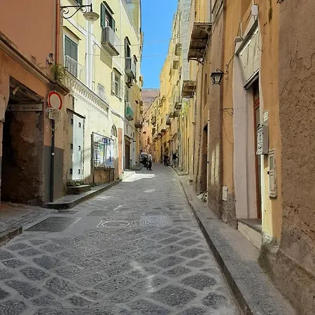 Apartment Civico 31 - Historic Centre Procida
